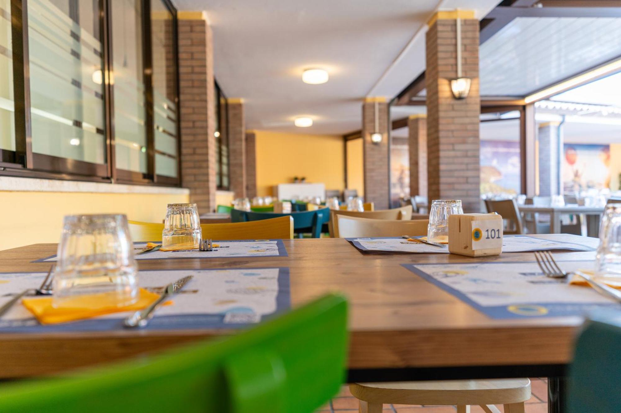 מלון Porto SantʼElpidio Club Del Sole La Risacca Family Collection מראה חיצוני תמונה