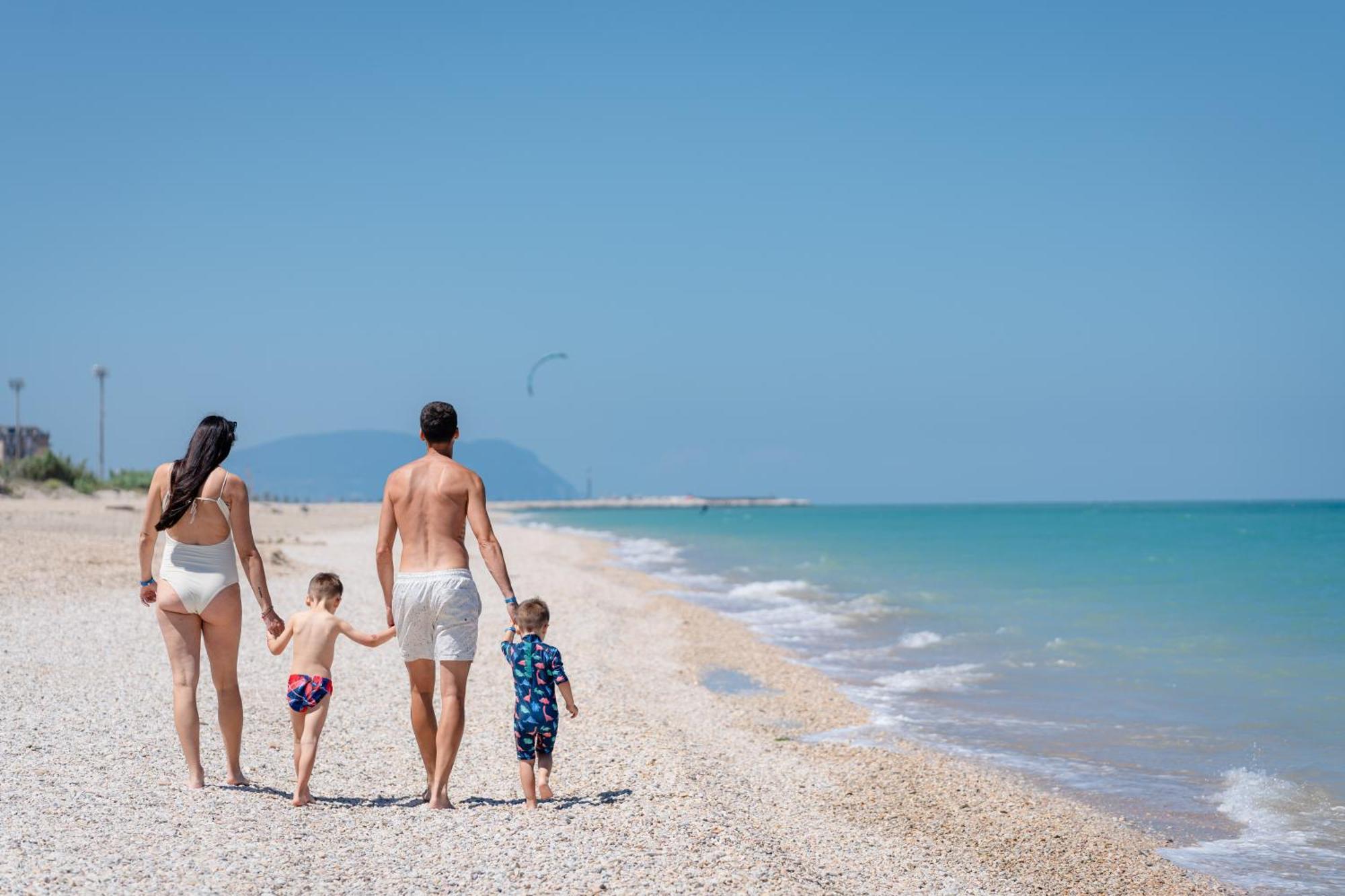 מלון Porto SantʼElpidio Club Del Sole La Risacca Family Collection מראה חיצוני תמונה